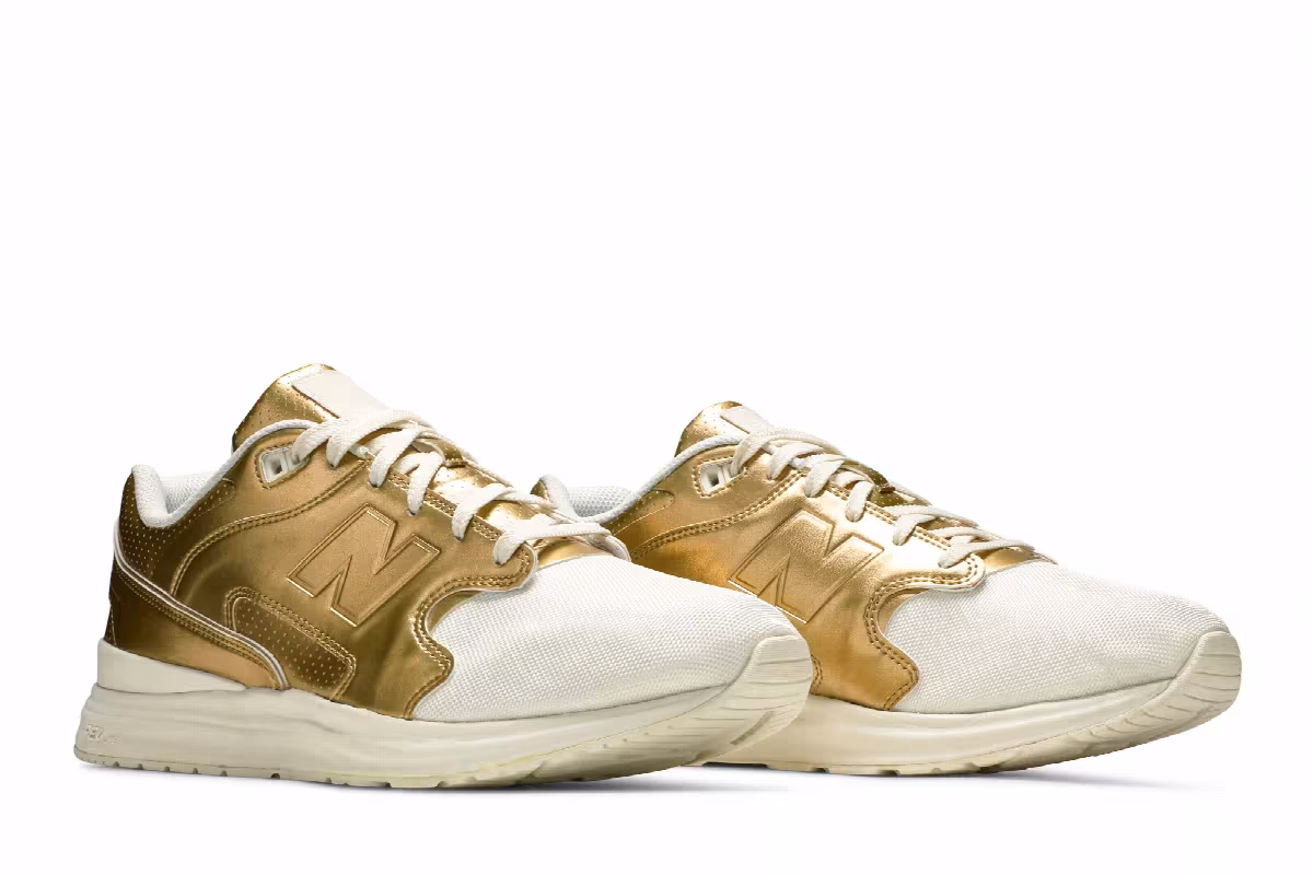 New Balance 1550 Metallic Gold, view 9