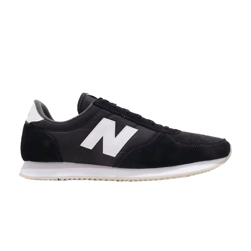 New Balance Women's 220