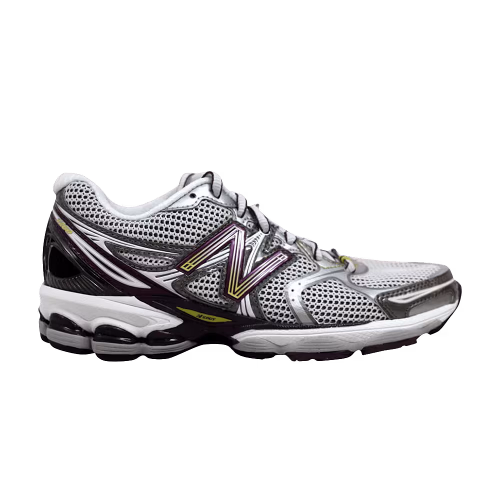 New Balance Women's 1260