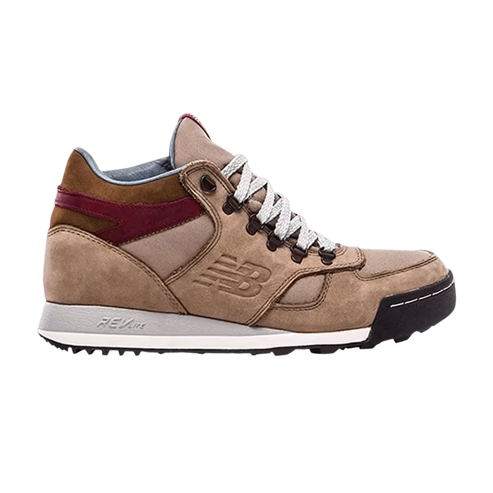 New Balance Revlite 710 Tan