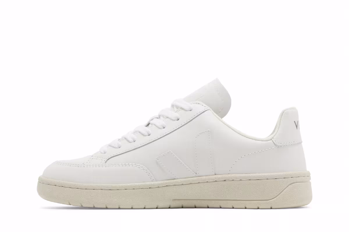 Veja V-12 Extra White, view 4