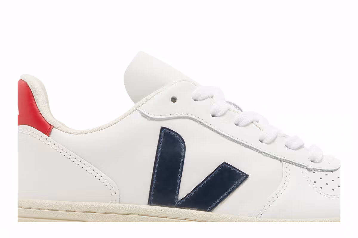 Veja Women's V-10 Extra White Nautico, view 3