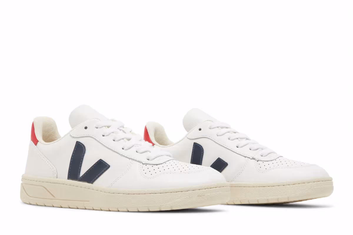 Veja Women's V-10 Extra White Nautico, view 9