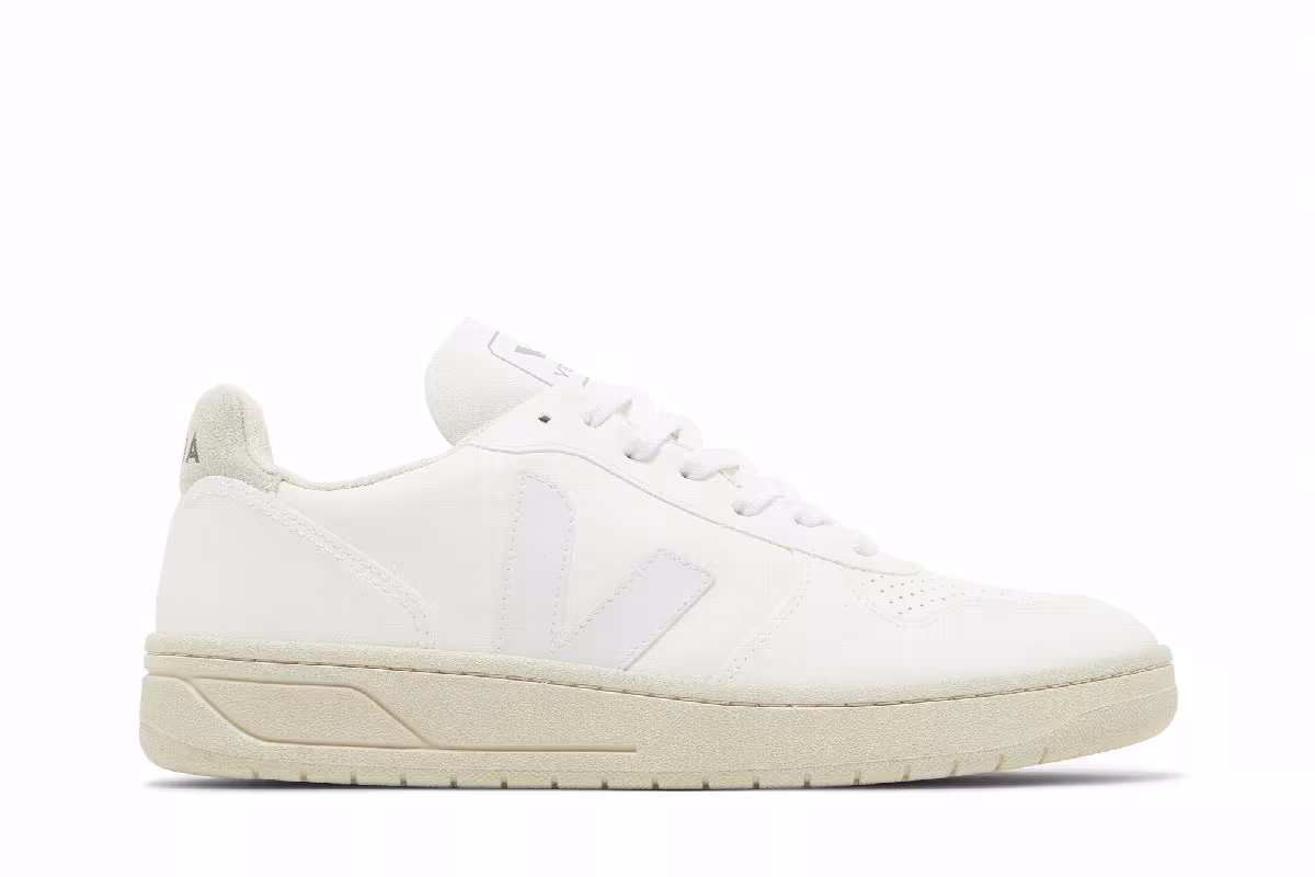 Veja V-10 Vegan, view 2