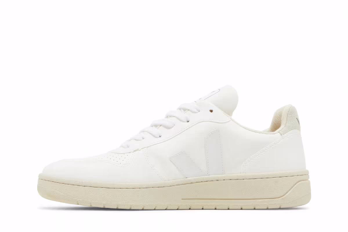 Veja V-10 Vegan, view 4