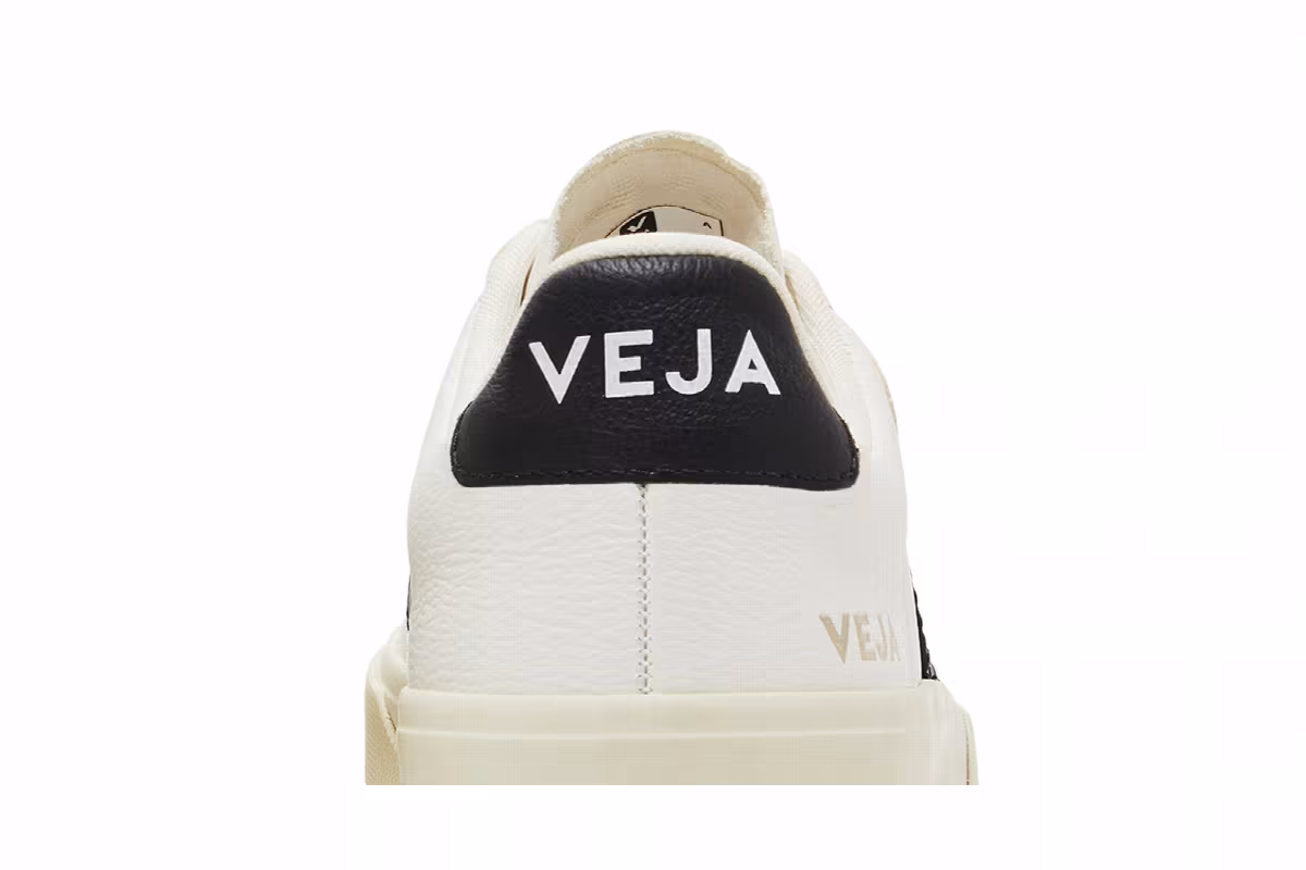 Veja Women's Recife Chromefree Leather White Black, view 8