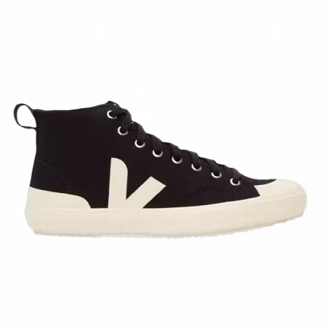 Veja Nova High 'Black Pierre'