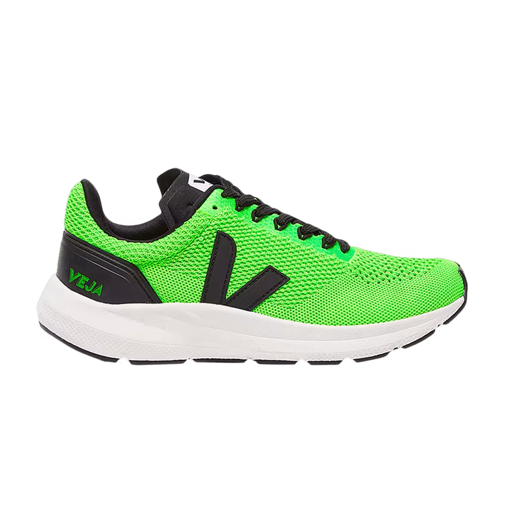 Veja Women's Marlin Runner Green Fluo