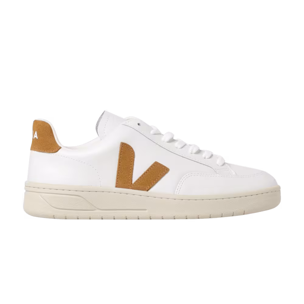 Veja V-12 Extra White Camel
