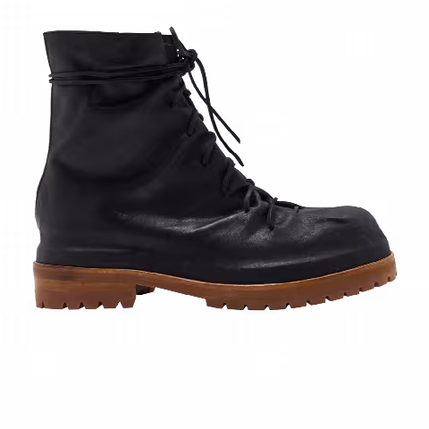 424 Lace-Up Boot 'Black Distressed'