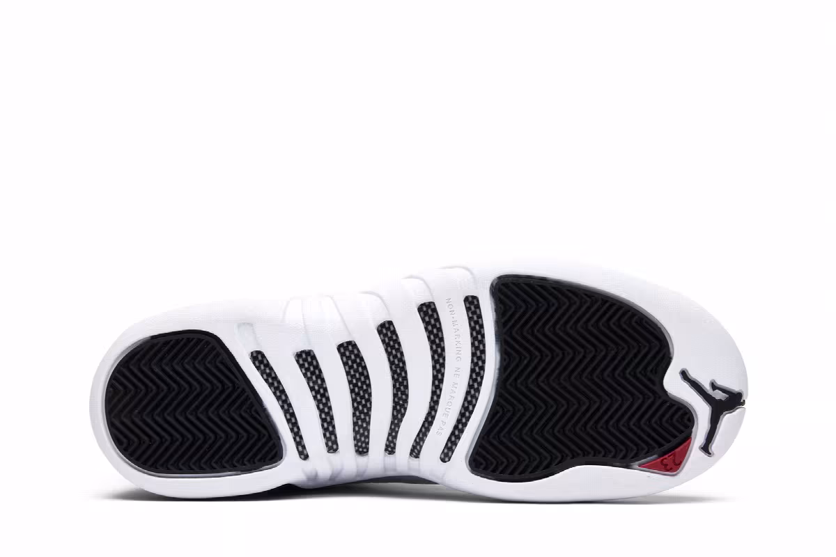 Air Jordan 12 Low BG Playoffs, view 5