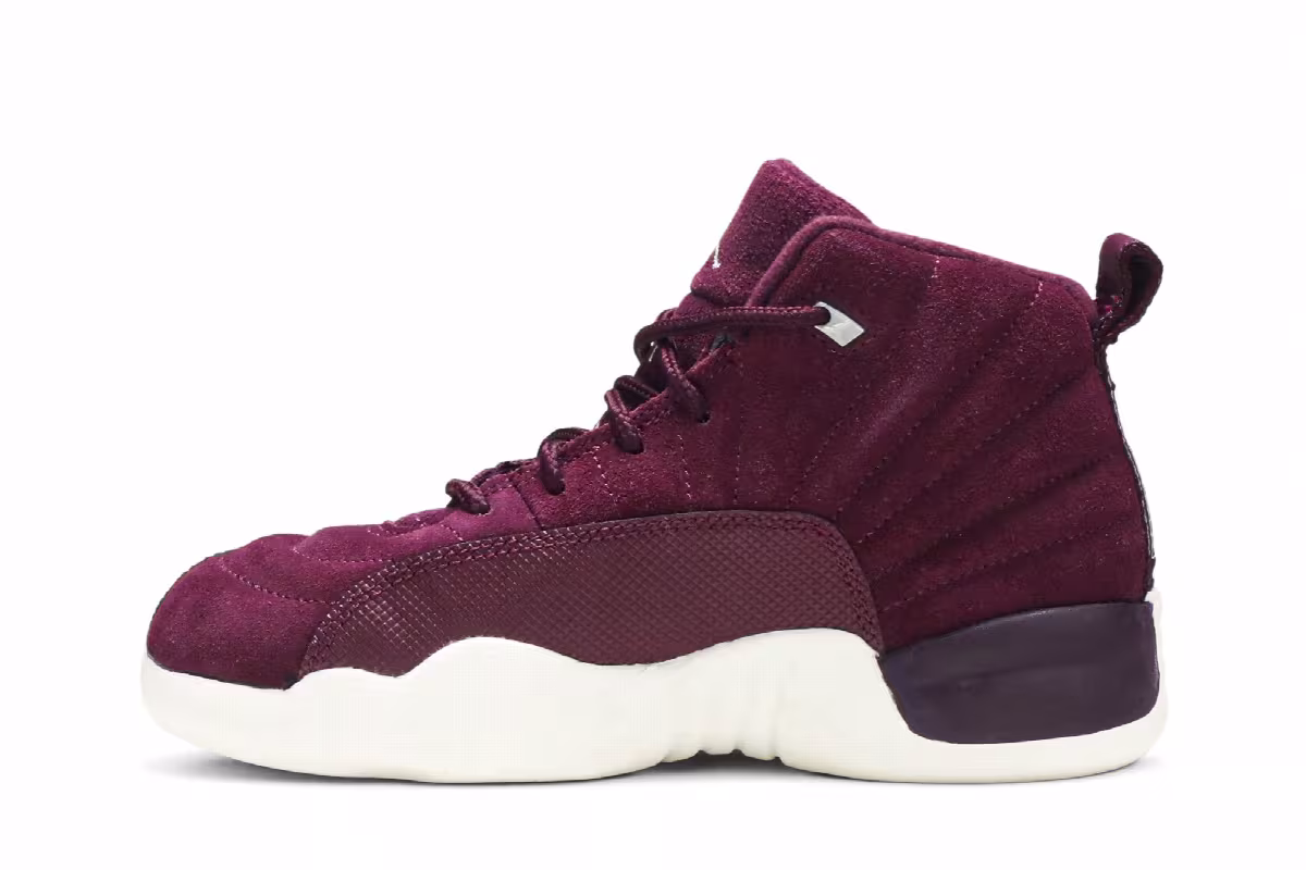 Air Jordan 12 PS Bordeaux, view 4