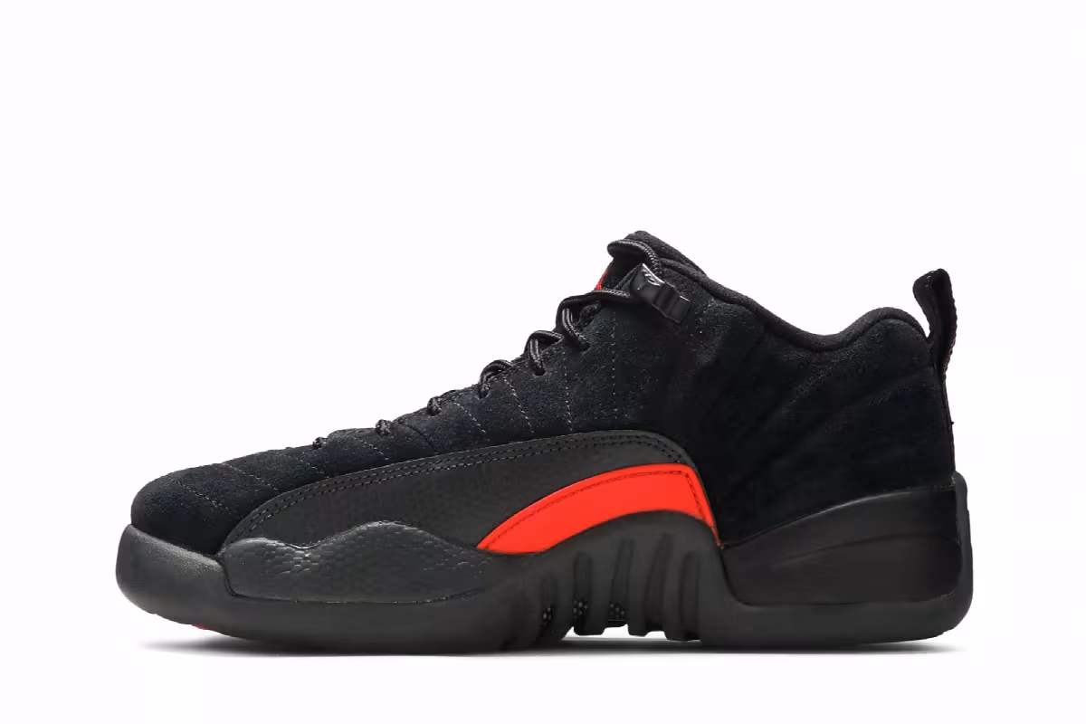 Air Jordan 12 Low BG Black Max Orange, view 4