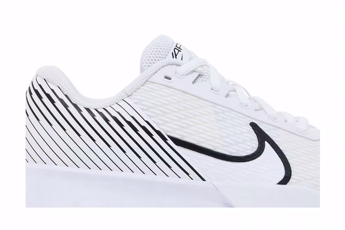 Women's NikeCourt Air Zoom Vapor Pro 2 White Black, view 3
