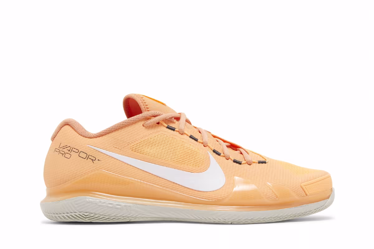 NikeCourt Air Zoom Vapor Pro Peach Cream, view 2