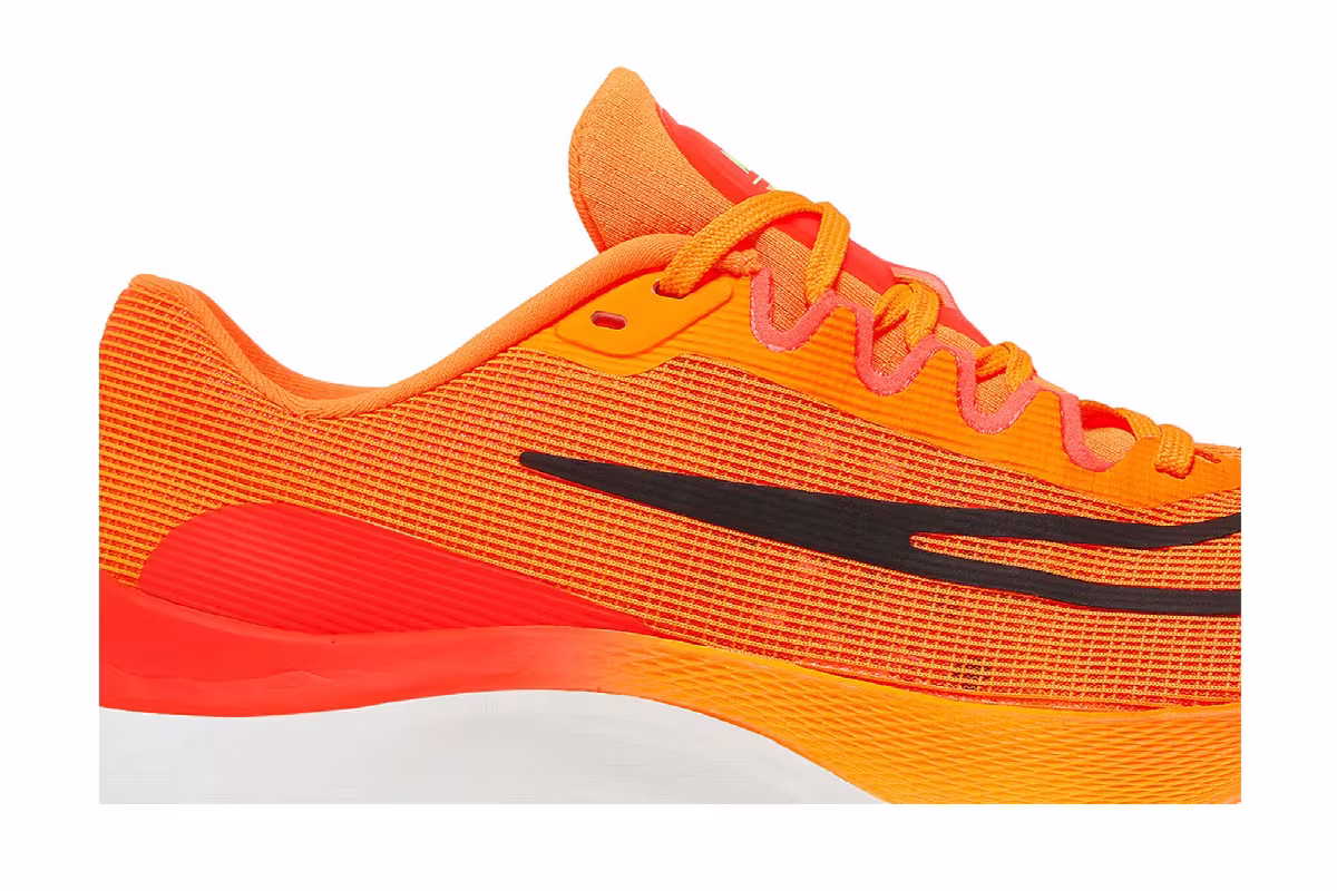 Nike Zoom Fly 5 Total Orange Black, view 3