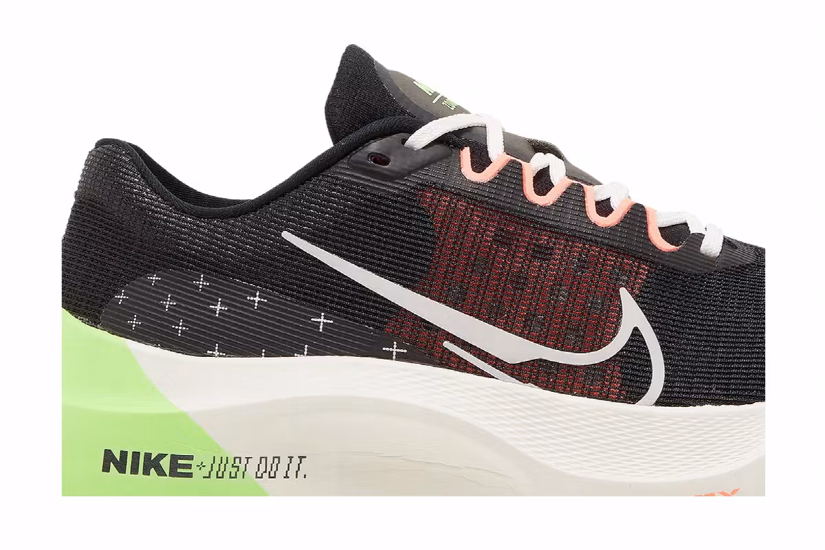 Nike Zoom Fly 5 Black Ghost Green, view 3