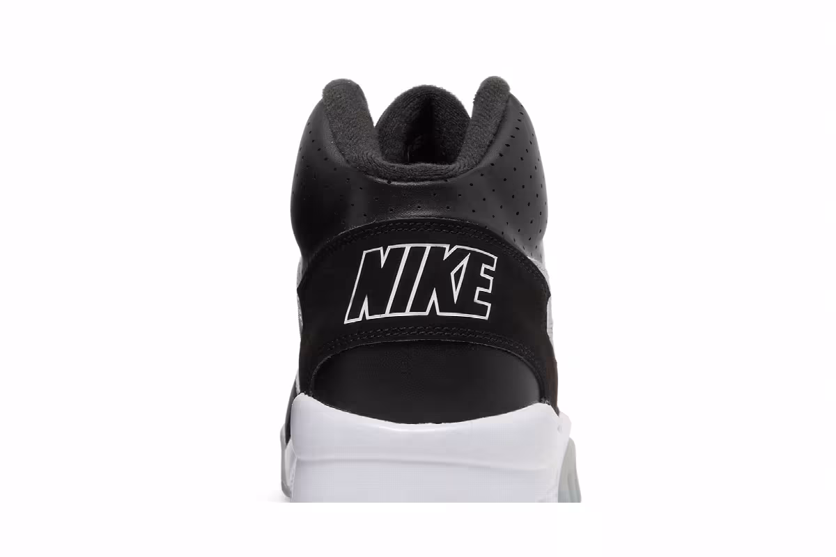 Nike Air Trainer SC High Raiders, view 8