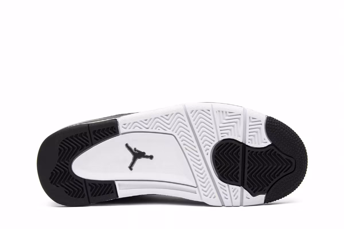 Air Jordan 4 GS Royalty, view 5