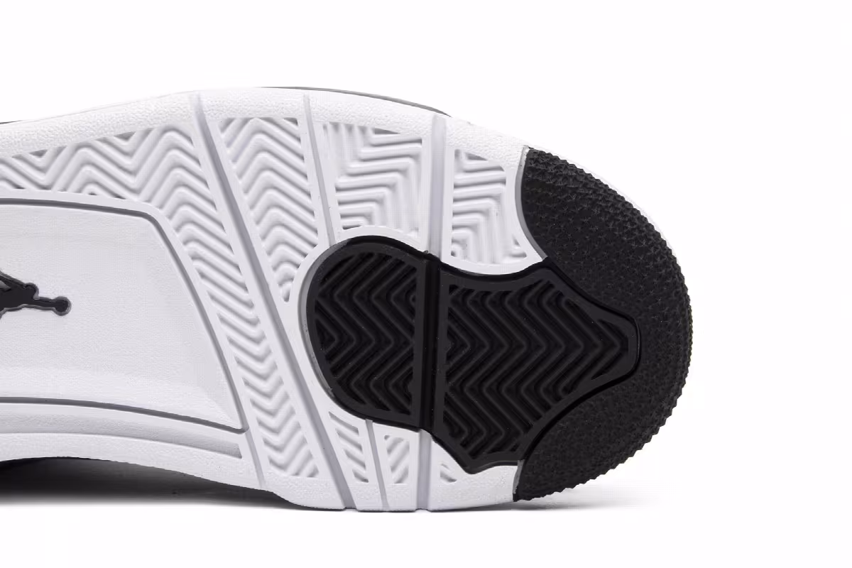 Air Jordan 4 GS Royalty, view 6