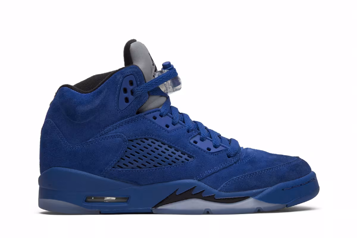 Air Jordan 5 GS Blue Suede, view 2