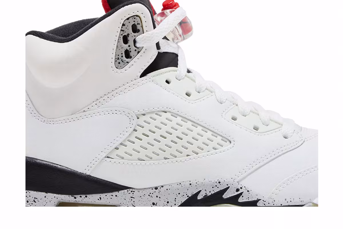 Air Jordan 5 GS White Cement, view 3