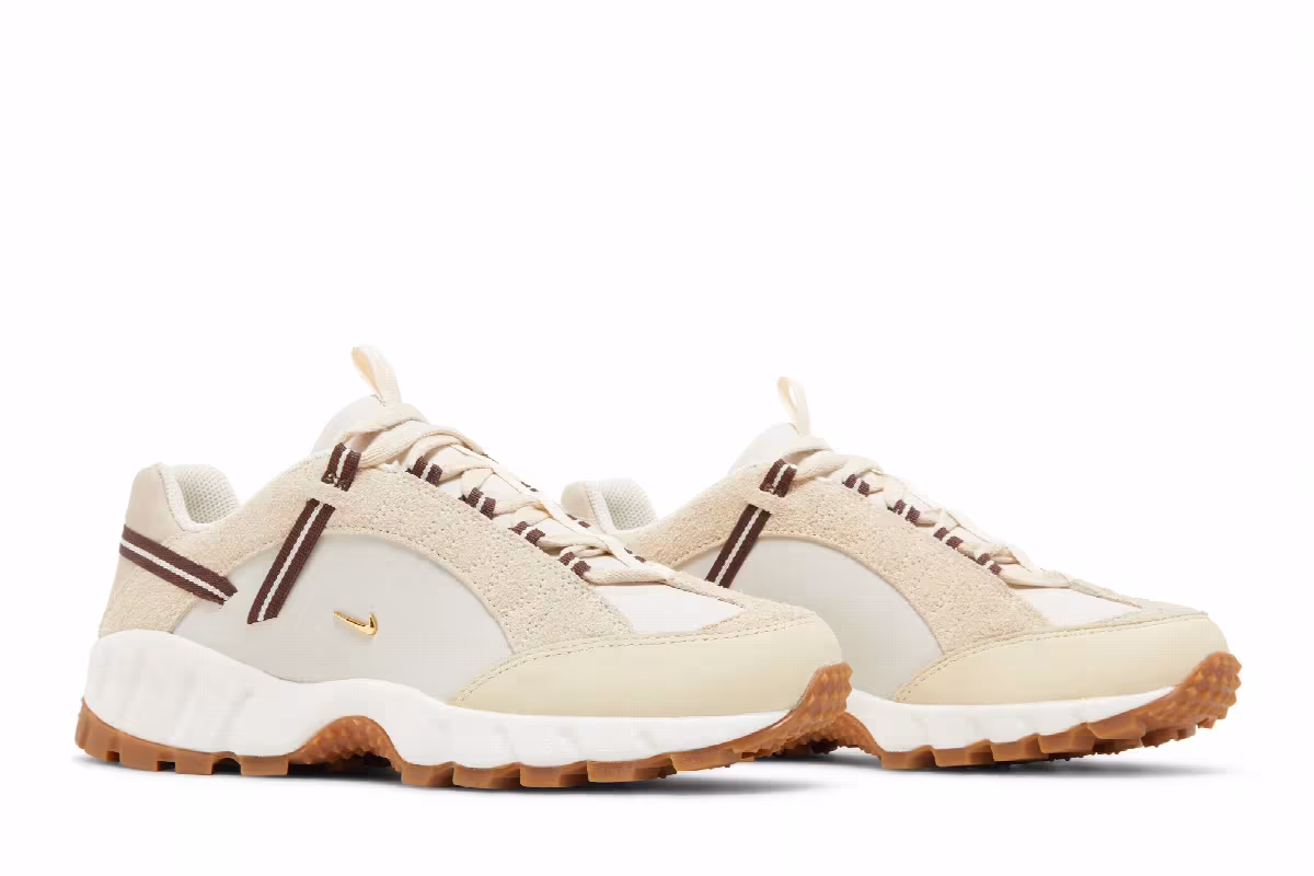 Jacquemus x Nike Women's Air Humara LX Sail, view 9