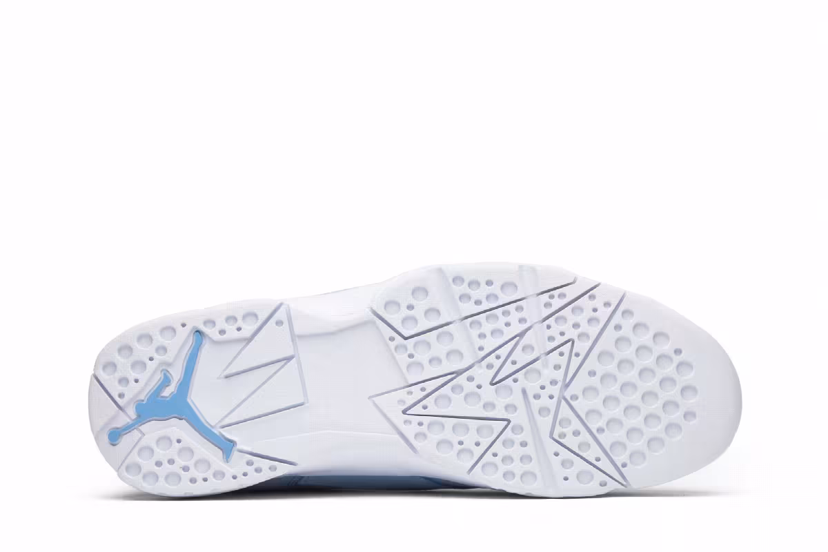Air Jordan 7 Pantone, view 5