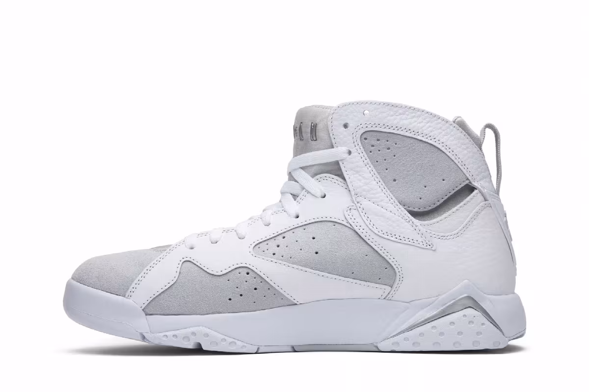 Air Jordan 7 Pure Money, view 4