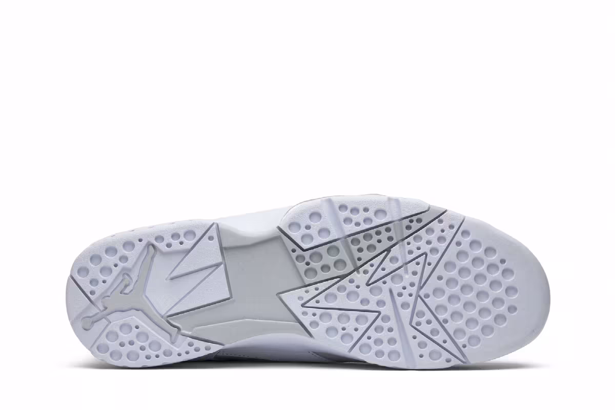 Air Jordan 7 Pure Money, view 5