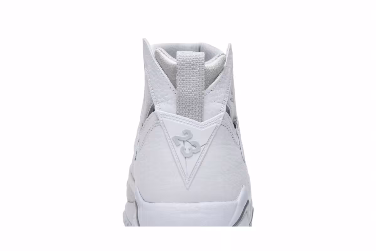 Air Jordan 7 Pure Money, view 8