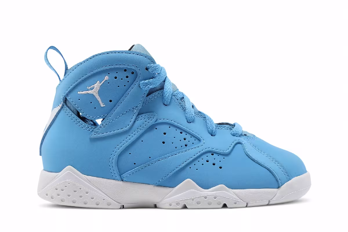 Air Jordan 7 PS Pantone, view 2