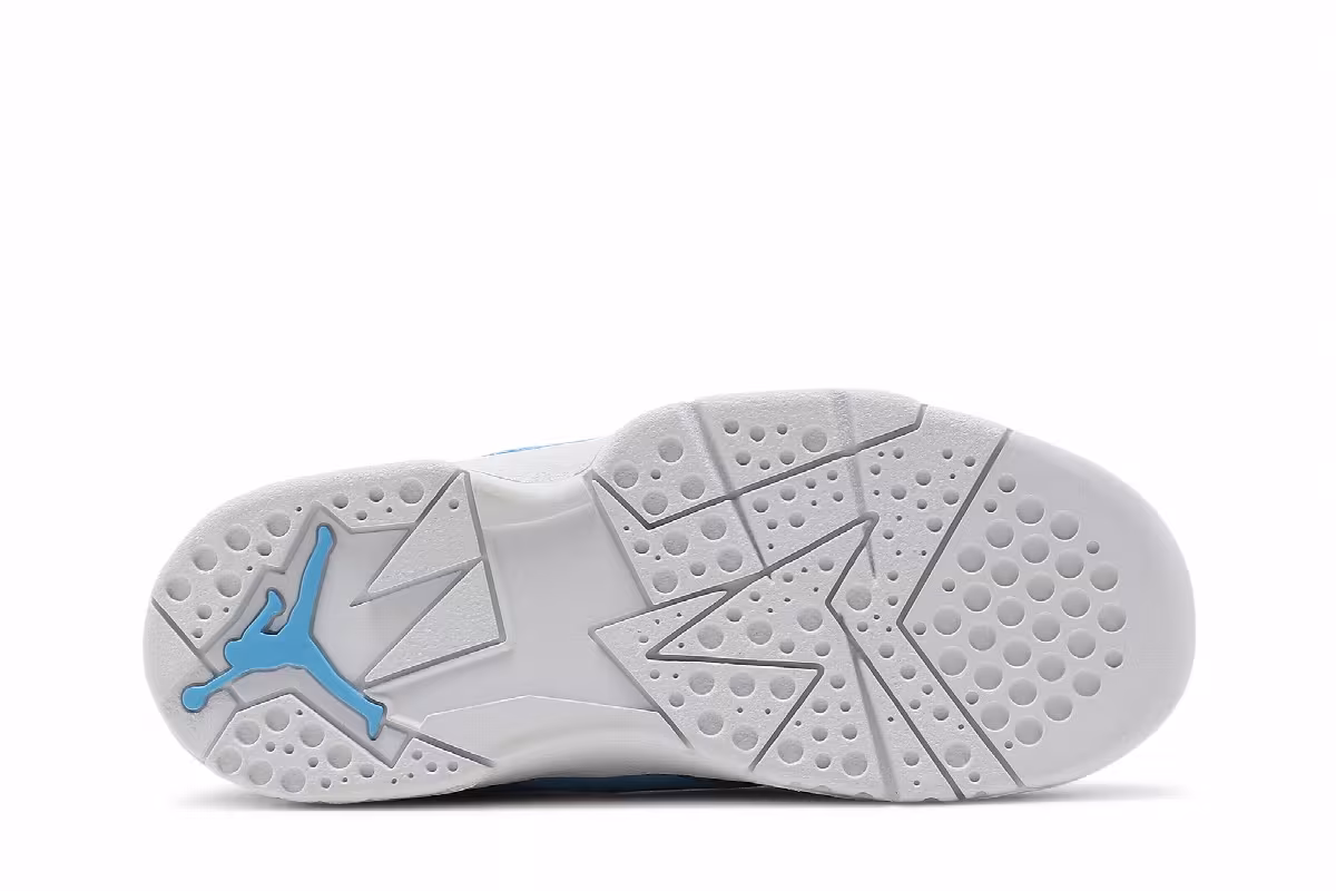 Air Jordan 7 PS Pantone, view 5