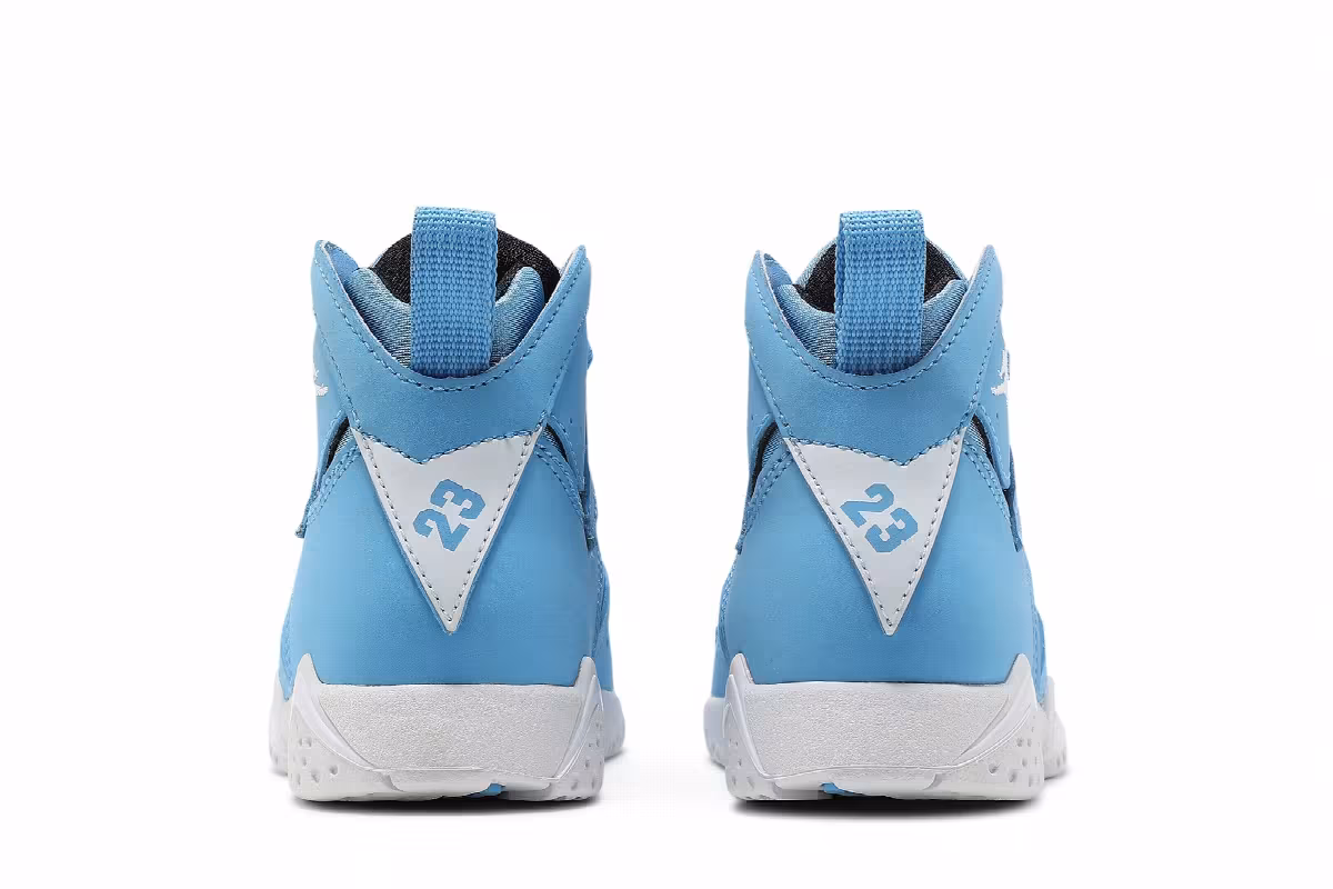 Air Jordan 7 PS Pantone, view 7