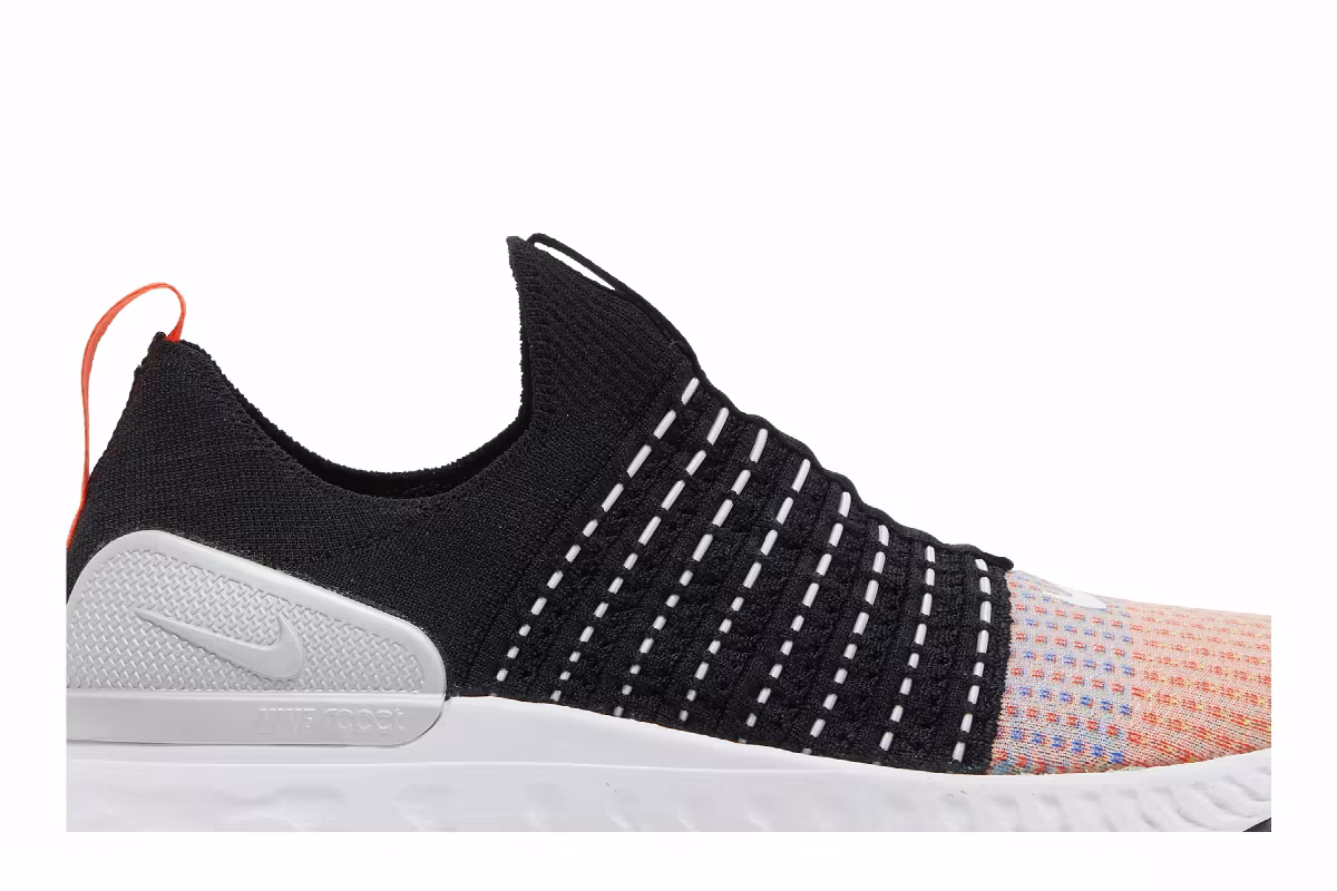 Nike React Phantom Run Flyknit 2 Black Team Orange, view 3
