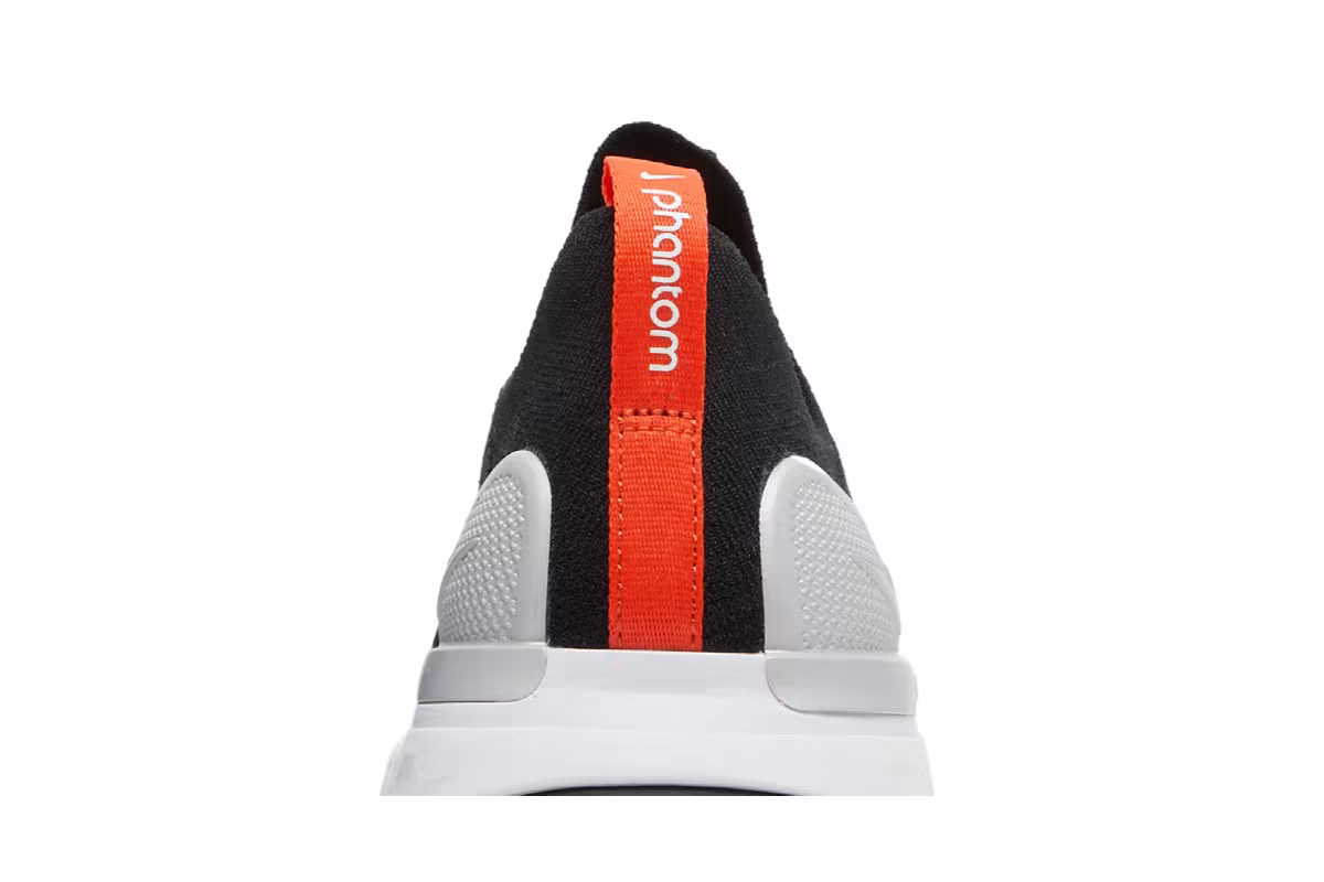 Nike React Phantom Run Flyknit 2 Black Team Orange, view 8