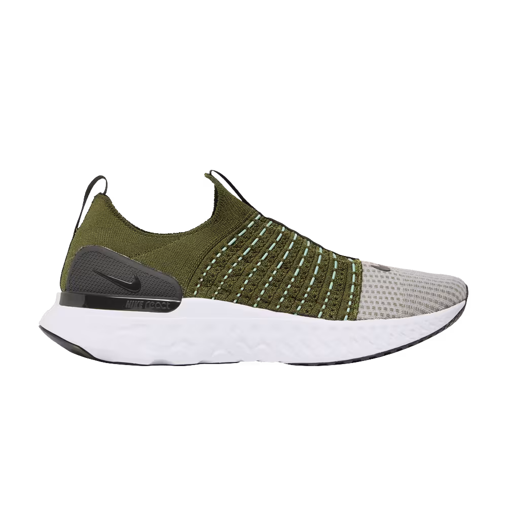 Nike React Phantom Run Flyknit 2 Rough Green Sequoia