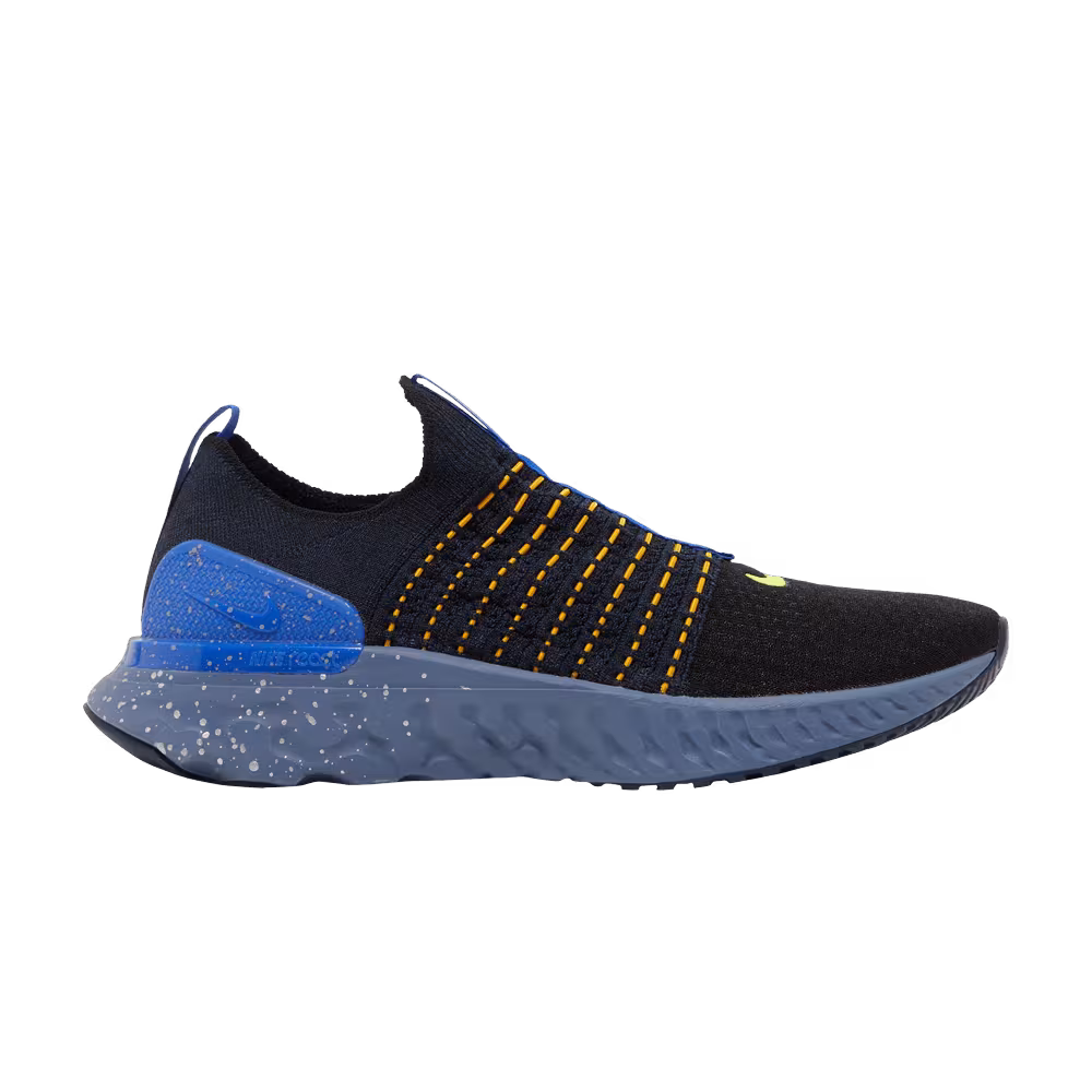 Nike React Phantom Run Flyknit 2 Black Hyper Royal