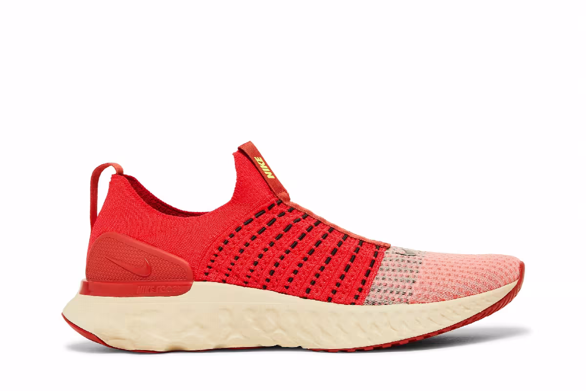 Nike React Phantom Run Flyknit 2 Siren Red, view 2