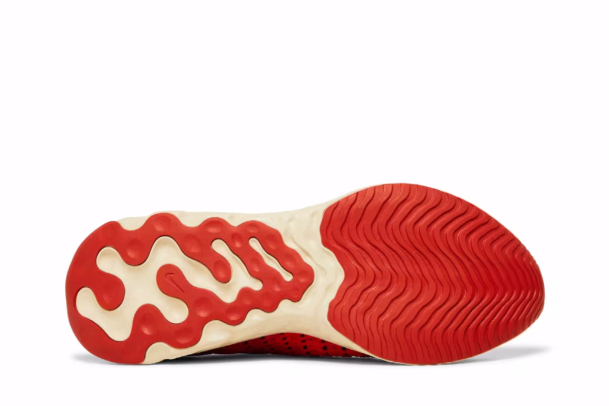 Nike React Phantom Run Flyknit 2 Siren Red, view 5