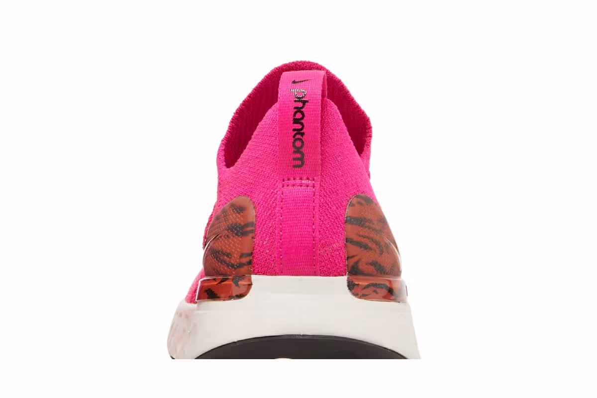 Nike Women's React Phantom Run Flyknit 2 Pink Prime Zebra, view 8