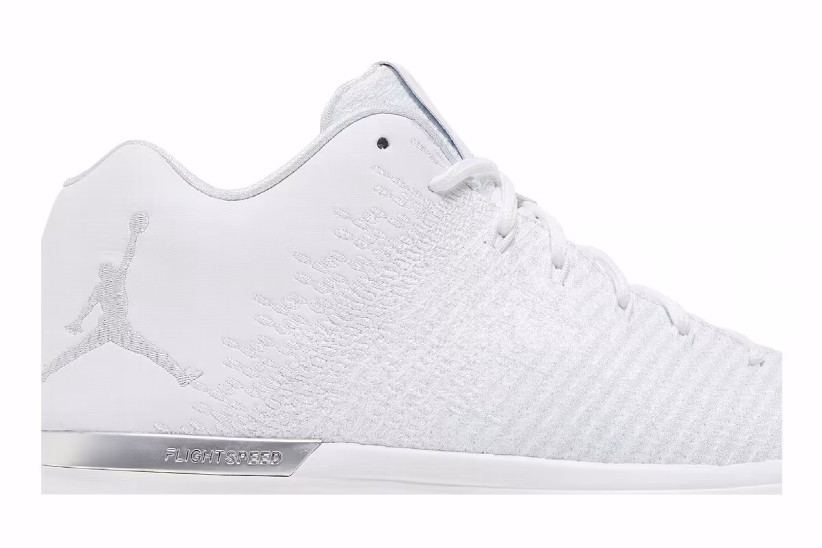 Air Jordan 31 Low Pure Money, view 3