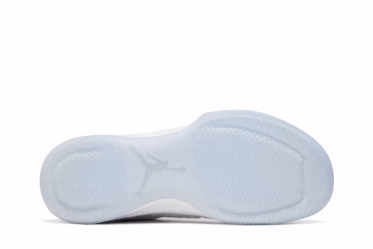 Air Jordan 31 Low Pure Money, view 5