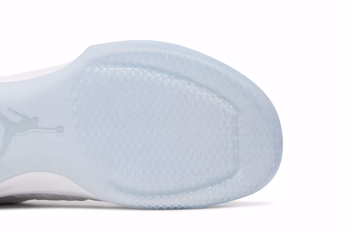 Air Jordan 31 Low Pure Money, view 6