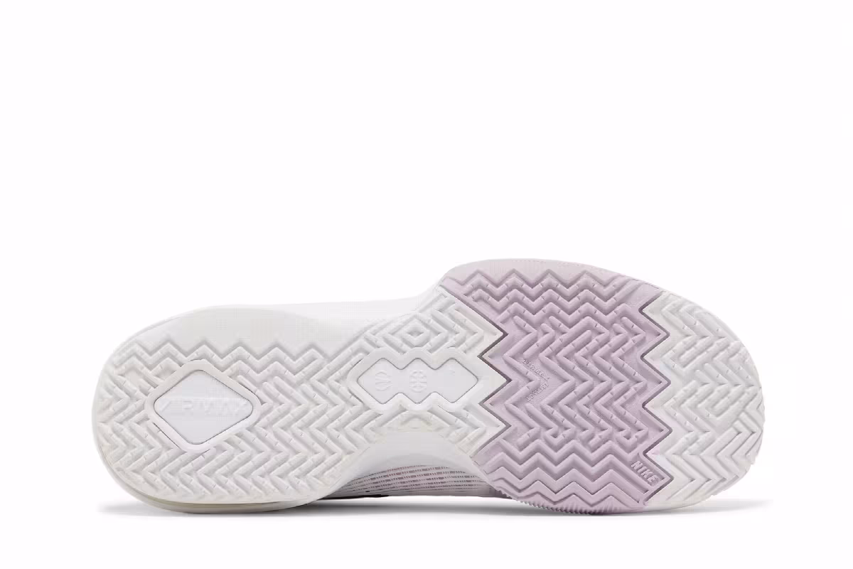Nike Air Max Impact 3 White Doll, view 5