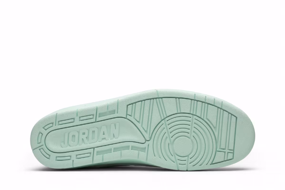 Air Jordan 2 Deconstructed Mint Foam, view 5