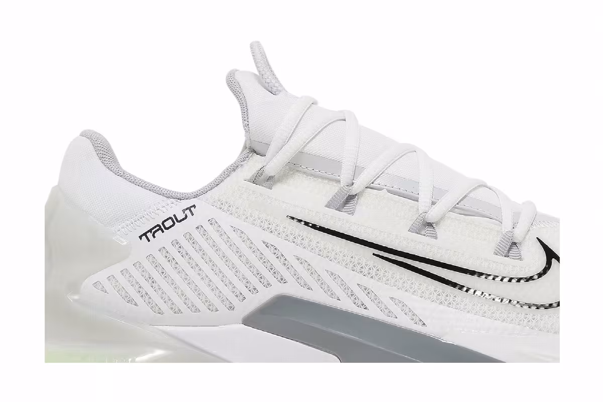 Nike Force Zoom Trout 8 TF White Wolf Grey, view 3