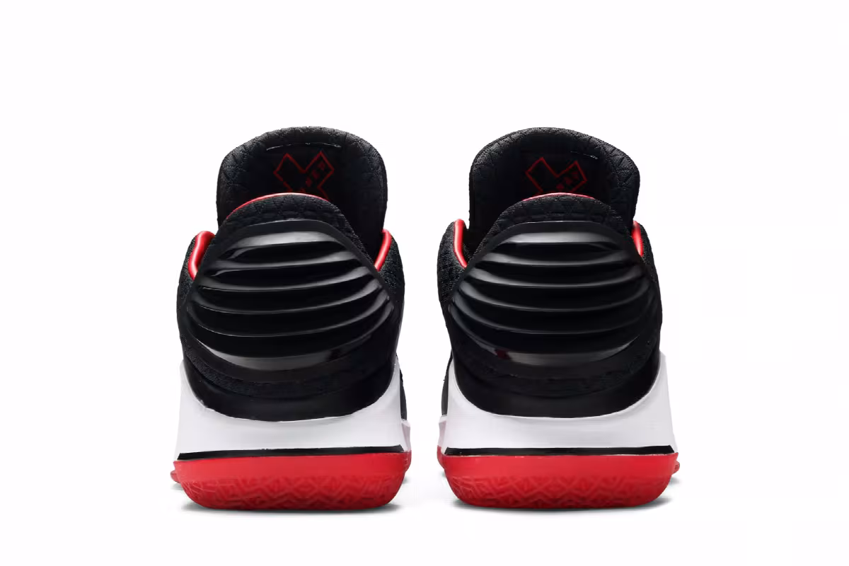 Air Jordan 32 Low Bred, view 7