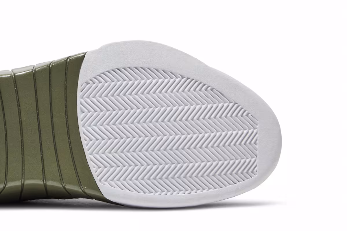 PSNY x Air Jordan 15 Medium Olive, view 6