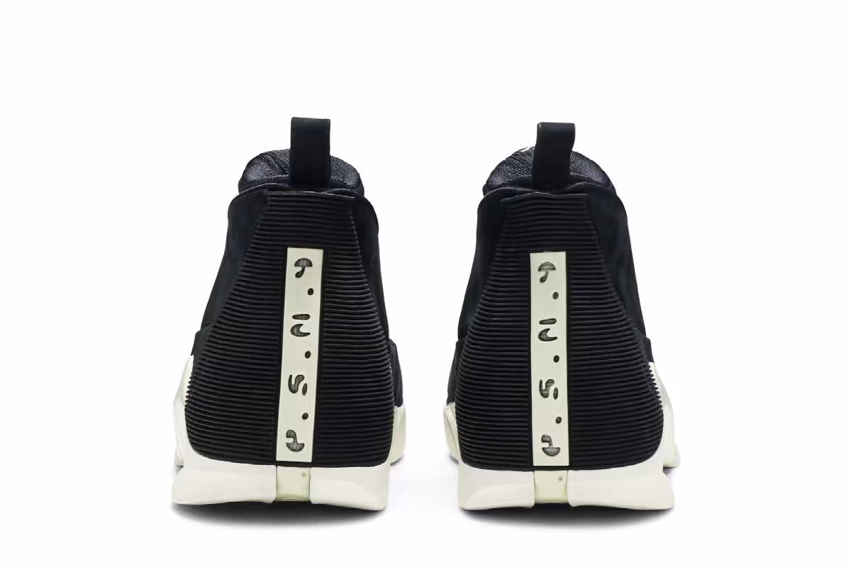 PSNY x Air Jordan 15 Black Suede, view 7